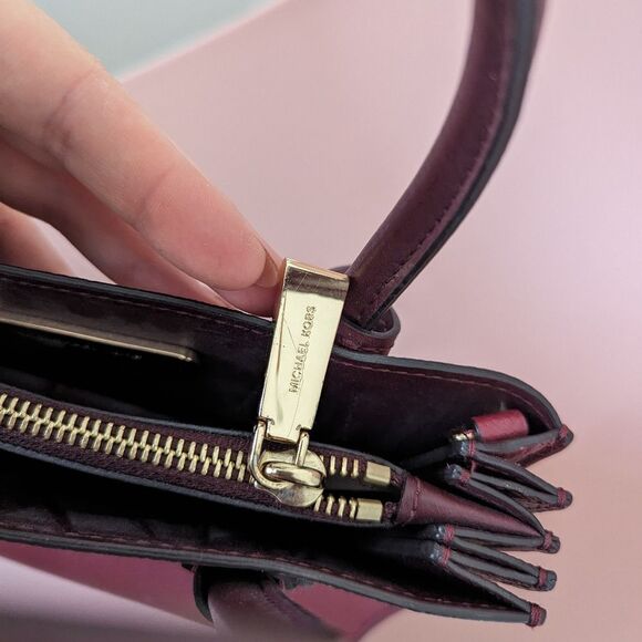 Michael Kors oxblood burgundy leather snakeskin embossed small Mercer tote bag - Picture 4 of 10